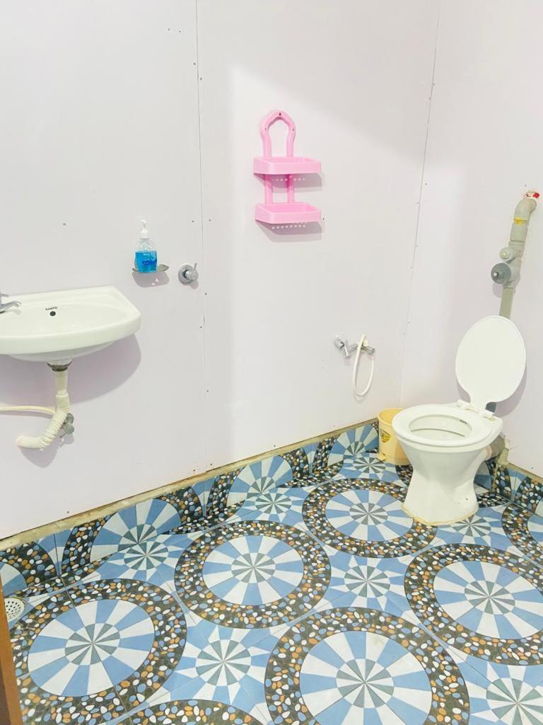 Tent Cressida Cyrus パロレム 部屋 写真
