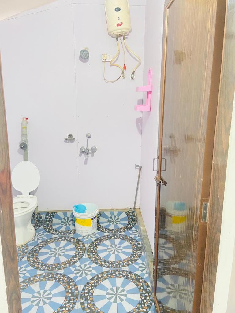 Tent Cressida Cyrus パロレム 部屋 写真