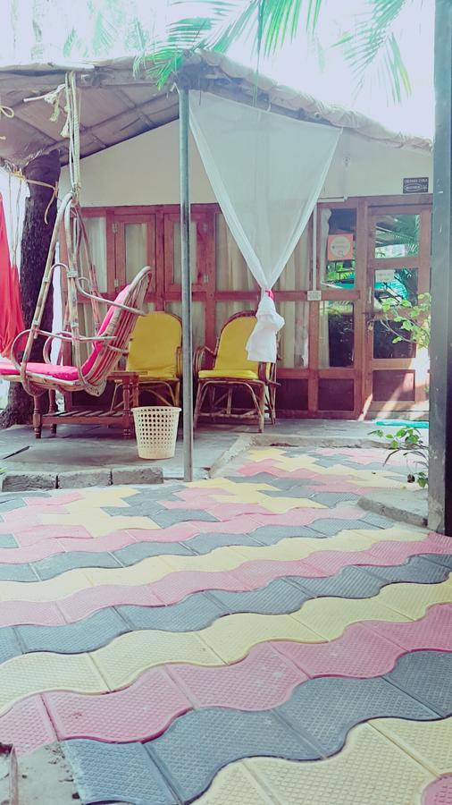 Tent Cressida Cyrus パロレム エクステリア 写真